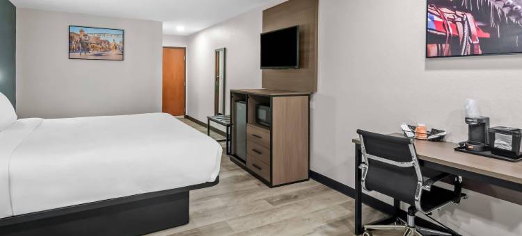 沃思堡北-霍尔特姆城品质酒店及套房(Quality Inn & Suites Fort Worth North - Haltom City)图片