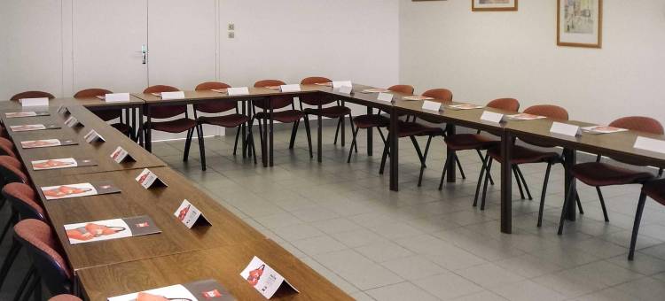 宜必思普瓦捷博利厄酒店(Ibis Poitiers Beaulieu)图片