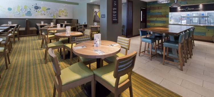伯恩茅斯东崖普瑞米尔酒店(Premier Inn Bournemouth East Cliff)图片