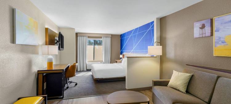 瓦卡拉维尔 - 纳帕谷舒适套房酒店(Comfort Suites Vacaville-Napa Valley Area)图片