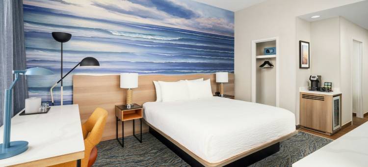 劳德代尔堡海滩万怡酒店(Courtyard by Marriott Oceanside Fort Lauderdale Beach)图片