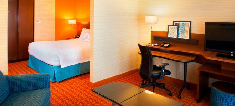 万枫酒店及套房亚特兰大格威内特广场(Fairfield Inn & Suites Atlanta Gwinnett Place)图片