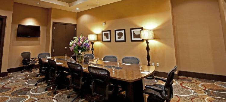 帕姆代尔希尔顿安泊套房酒店(Embassy Suites by Hilton Palmdale)图片
