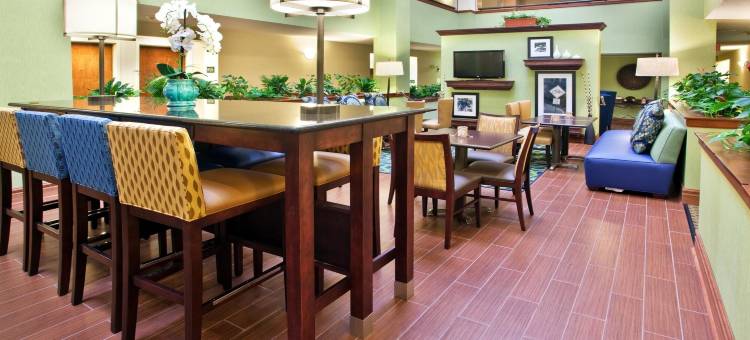 瓦尔多斯塔/莱克帕克区希尔顿欢朋酒店(Hampton Inn Valdosta/Lake Park Area)图片