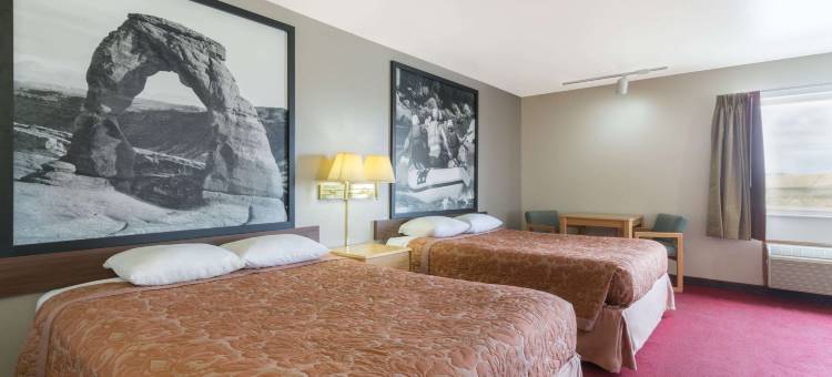 格林里弗速8酒店(Super 8 by Wyndham Green River)图片