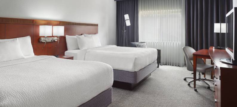 阿罗伍德万怡酒店(Courtyard Charlotte Arrowood)图片