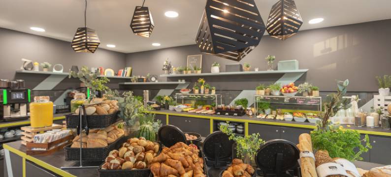 纽七杜塞尔多夫东假日酒店(Holiday Inn - the niu, SEVEN DUSSELDORF OST by IHG)图片