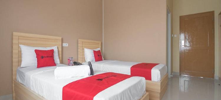 红多兹酒店-近三马林达伊斯兰中心(RedDoorz Near Islamic Center Samarinda)图片