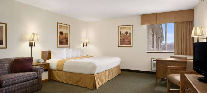 拉皮德城戴斯酒店(Days Inn by Wyndham Rapid City)图片