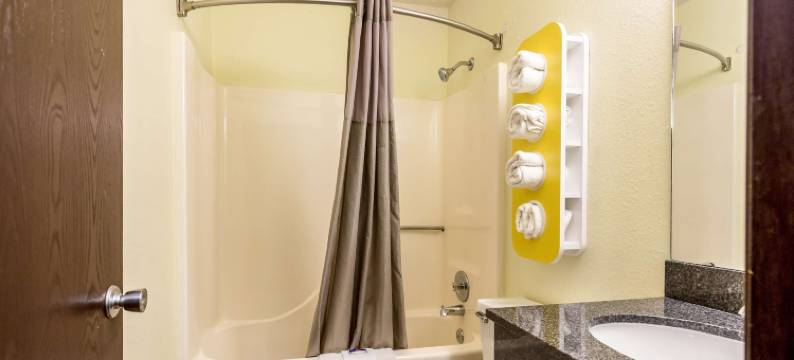 特洛伊6号汽车旅馆(Motel 6 Troy, IL)图片