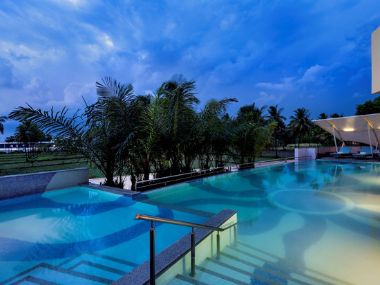 塞勒姆丽筠酒店