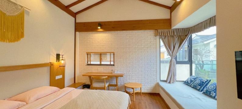 东东和笑笑在大理度假别墅图片