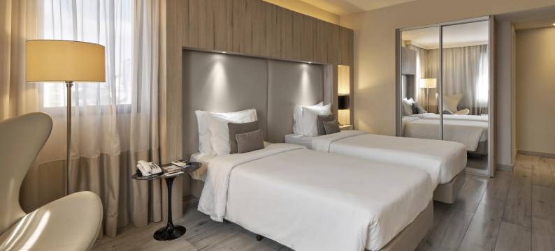 贝洛奥里藏特萨瓦斯丽笙酒店(Radisson Blu Belo Horizonte Savassi)图片