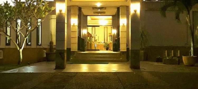 卡朗纱丽酒店(Karang Sari Hotel)图片