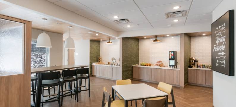 维吉尼亚海滩市中心万枫万豪酒店(Fairfield Inn & Suites Virginia Beach Town Center)图片