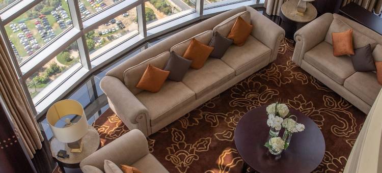 迪拜卓美亚阿联酋塔酒店(Jumeirah Emirates Towers Dubai)图片