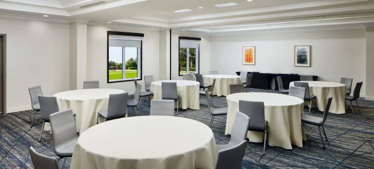 智选假日套房酒店圣露西港西(Holiday Inn Express & Suites Port ST. Lucie West)图片