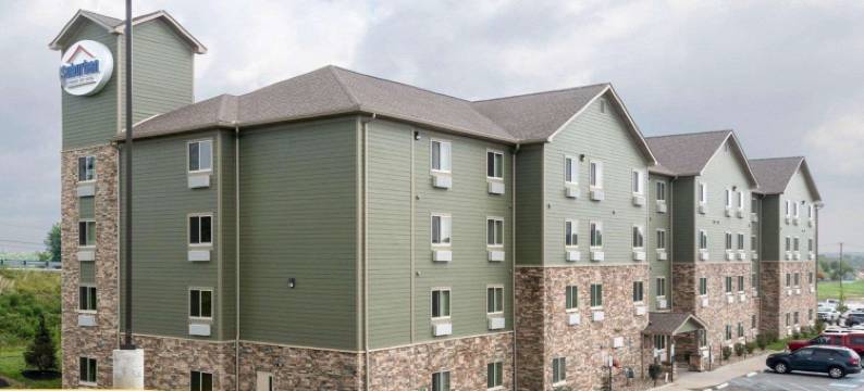 郊区开间特里亚德尔菲亚 - 惠灵在高地(Suburban Studios Triadelphia - Wheeling at the Highlands)图片