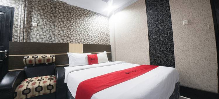 红多兹伊斯兰酒店-近RSUD艾南哈比比哥伦打洛(RedDoorz Syariah near RSUD Ainun Habibie Gorontalo)图片