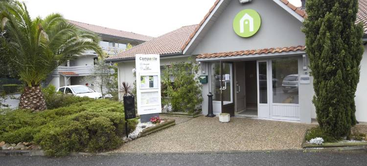 比亚里茨机场钟楼酒店(Campanile NATURE - Biarritz)图片