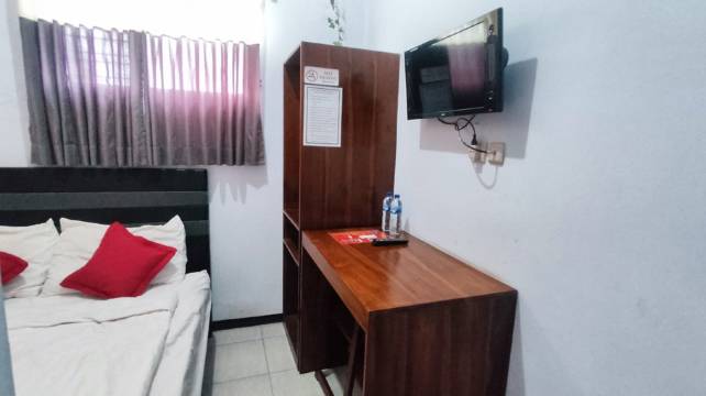 OYO-1380赛车场伊斯兰家庭旅馆(OYO 1380 Velodrome Family House Syariah)