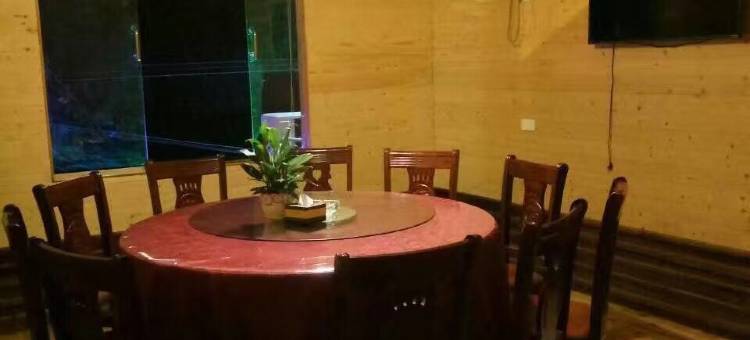 兴山木屋客栈图片