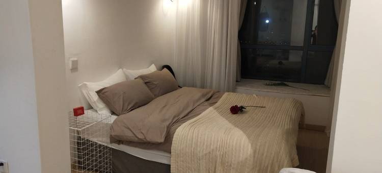 Free暖居公寓(彩屏路分店)图片