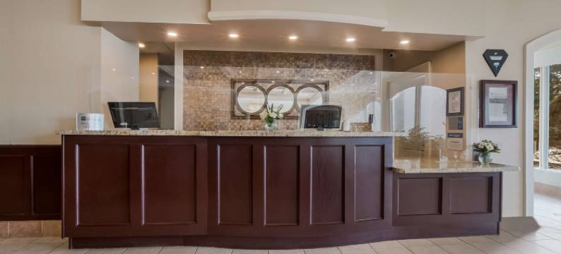 布莱恩特公园贝斯特韦斯特优质酒店(Best Western Brantford Hotel and Conference Centre)图片