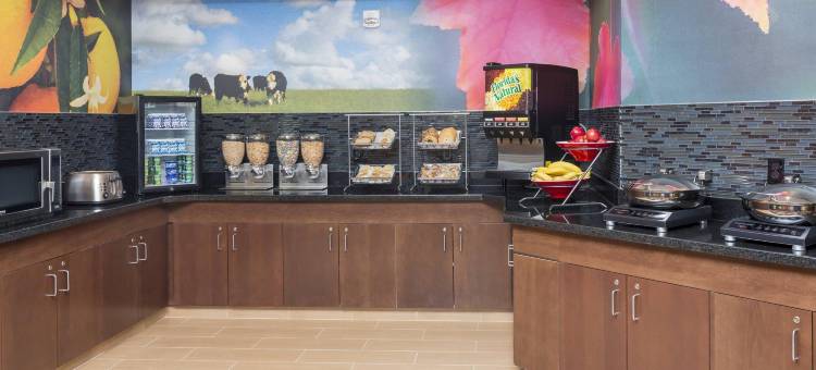 维多利亚万枫酒店(Fairfield Inn & Suites Victoria)图片