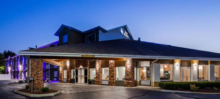 贝斯特韦斯特德威特酒店(Best Western DeWitt)图片