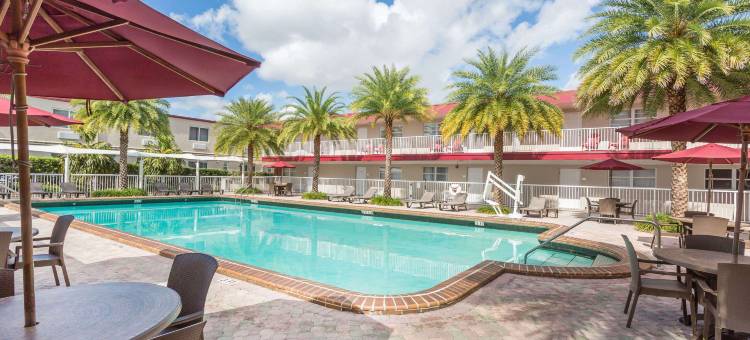 迈阿密温泉/迈阿密国际机场华美达酒店(Ramada by Wyndham Miami Springs/Miami International Airport)图片