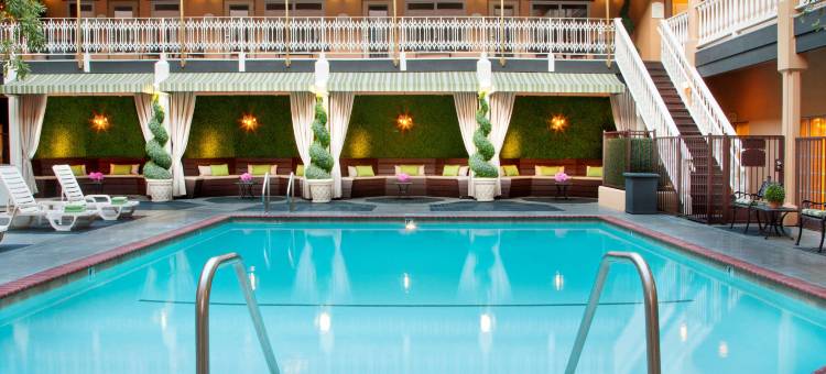 艾尔斯酒店科斯塔梅萨/纽波特海滩(Ayres Hotel Costa Mesa Newport Beach)图片