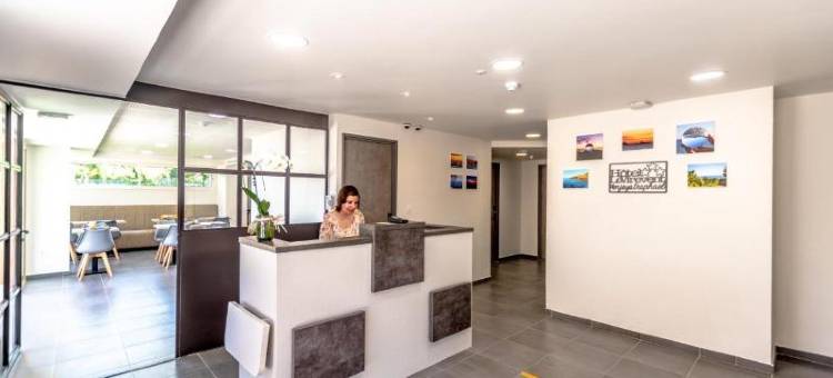 贝斯特韦斯特Sure酒店圣拉斐尔勒德拉蒙(Sure Hotel by Best Western Saint-Raphael le Dramont)图片