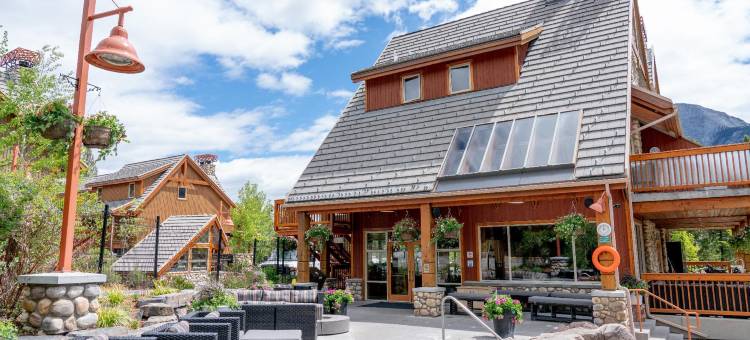 暗岭度假酒店(The Hidden Ridge Resort)图片