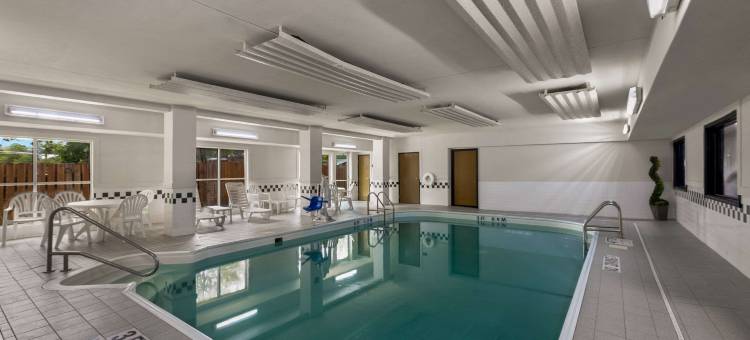 舒适套房酒店(Comfort Inn & Suites)图片