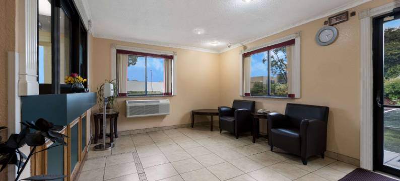 伊克诺旅馆-斯波特夕法尼亚镇中心(Econo Lodge Spotsylvania Town Center)图片