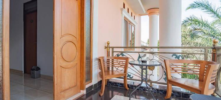 池芒古清真米特拉红门酒店(Pondok Cimanggu Syariah Mitra RedDoorz)图片