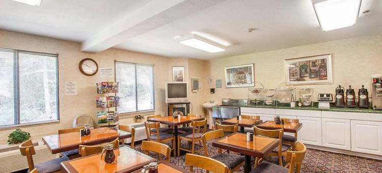 塔斯卡卢萨大学附近罗德威酒店(Rodeway Inn Tuscaloosa Near University)图片