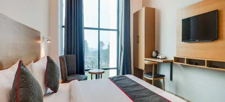 Super Townhouse Jashn图片