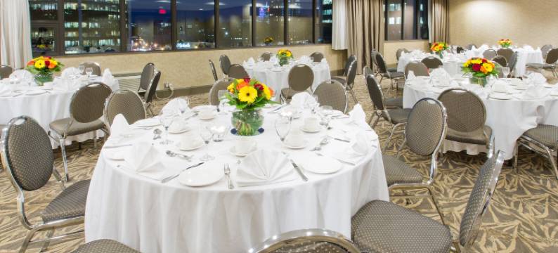 温哥华中心百老汇假日酒店(Holiday Inn Vancouver-Centre (Broadway) by IHG)图片