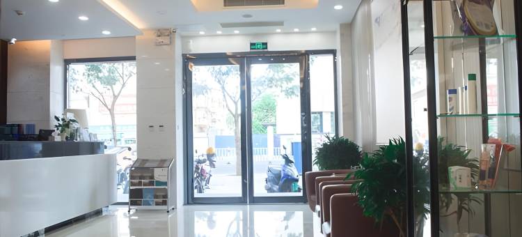 城市便捷酒店(三亚湾步行街店)图片