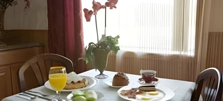 芝加哥奥黑尔北湖南速 8 酒店(Super 8 by Wyndham Chicago Northlake O'Hare South)图片