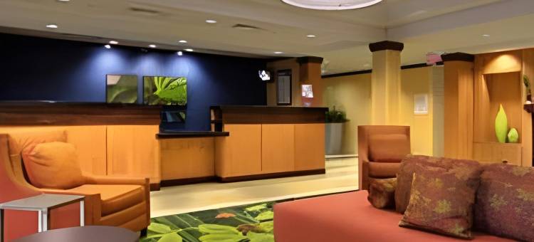 奥本欧佩莱卡万枫酒店酒店(Fairfield Inn & Suites Auburn Opelika)图片