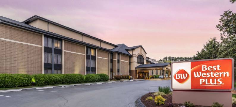 锡达布拉夫贝斯特韦斯特优质酒店(Best Western Plus Knoxville Cedar Bluff)图片