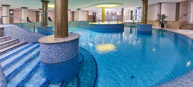 沃斯特洛杜瑞特斯特兰度假村&奥斯特瑟拜德水疗中心(Dorint Strandresort & Spa Ostseebad Wustrow)图片