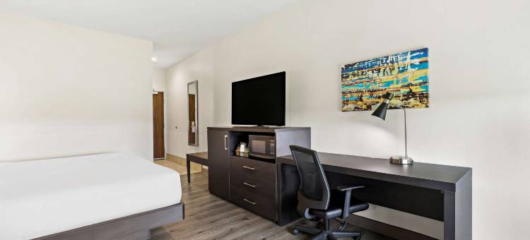 艾奥瓦/查尔斯湖东贝斯特韦斯特酒店(Best Western Iowa/Lake Charles East)图片