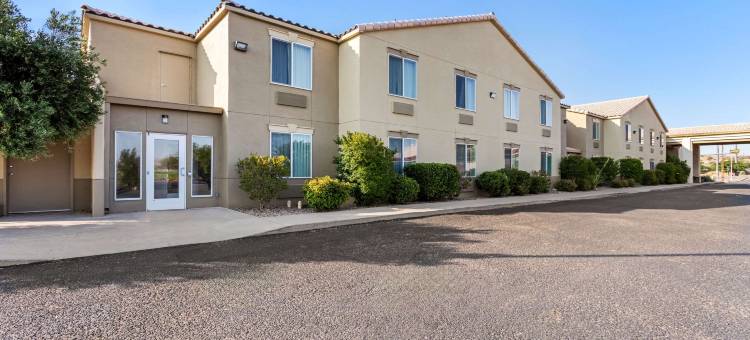 I-25 舒适套房酒店 - 近美国太空港(Comfort Inn & Suites I-25 Near Spaceport America)图片