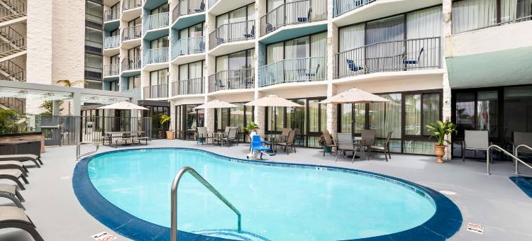 游艇海港贝斯特韦斯特酒店(Best Western Yacht Harbor Hotel)图片