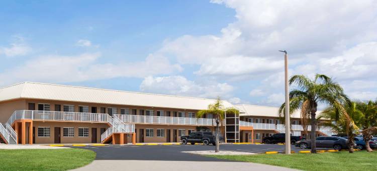 Travelodge Suites by Wyndham Lake Okeechobee图片