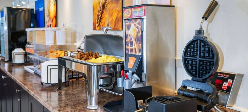 舒适酒店(Comfort Inn Midland)图片